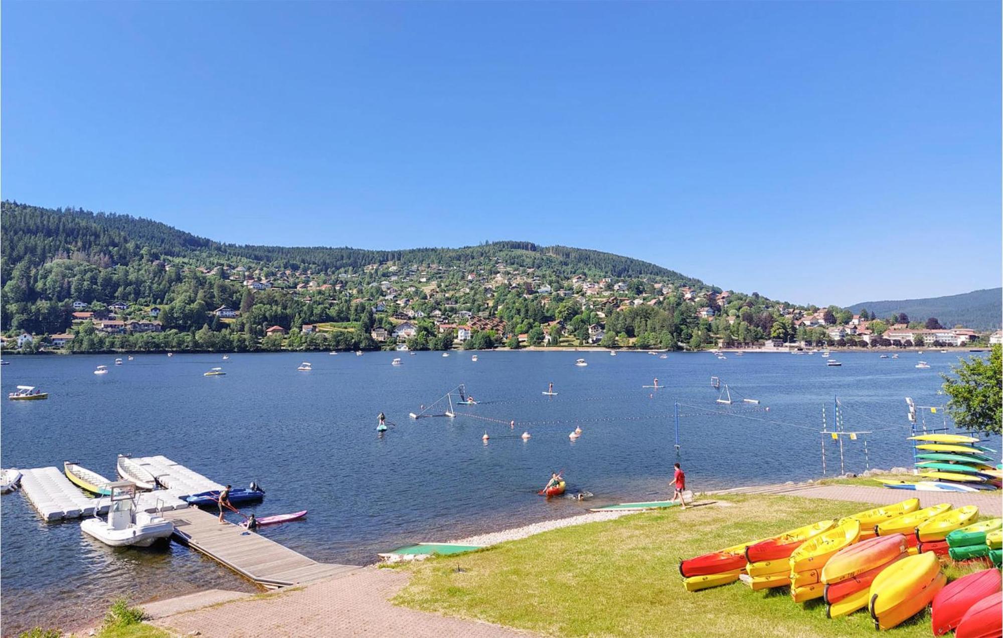Gorgeous Apartment In Gerardmer With Kitchen Exterior foto